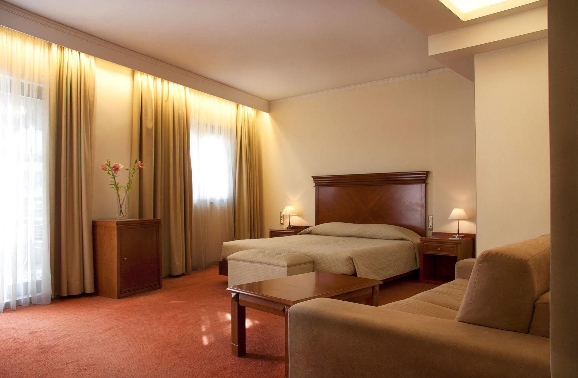 Hotel Ilissos Atenas Habitación foto